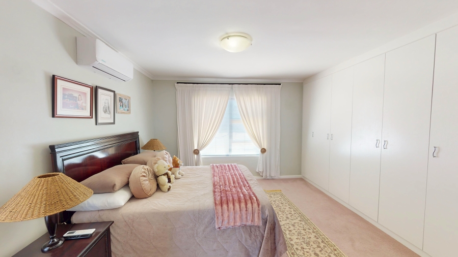 3 Bedroom Property for Sale in Fairview Golf Estate Western Cape